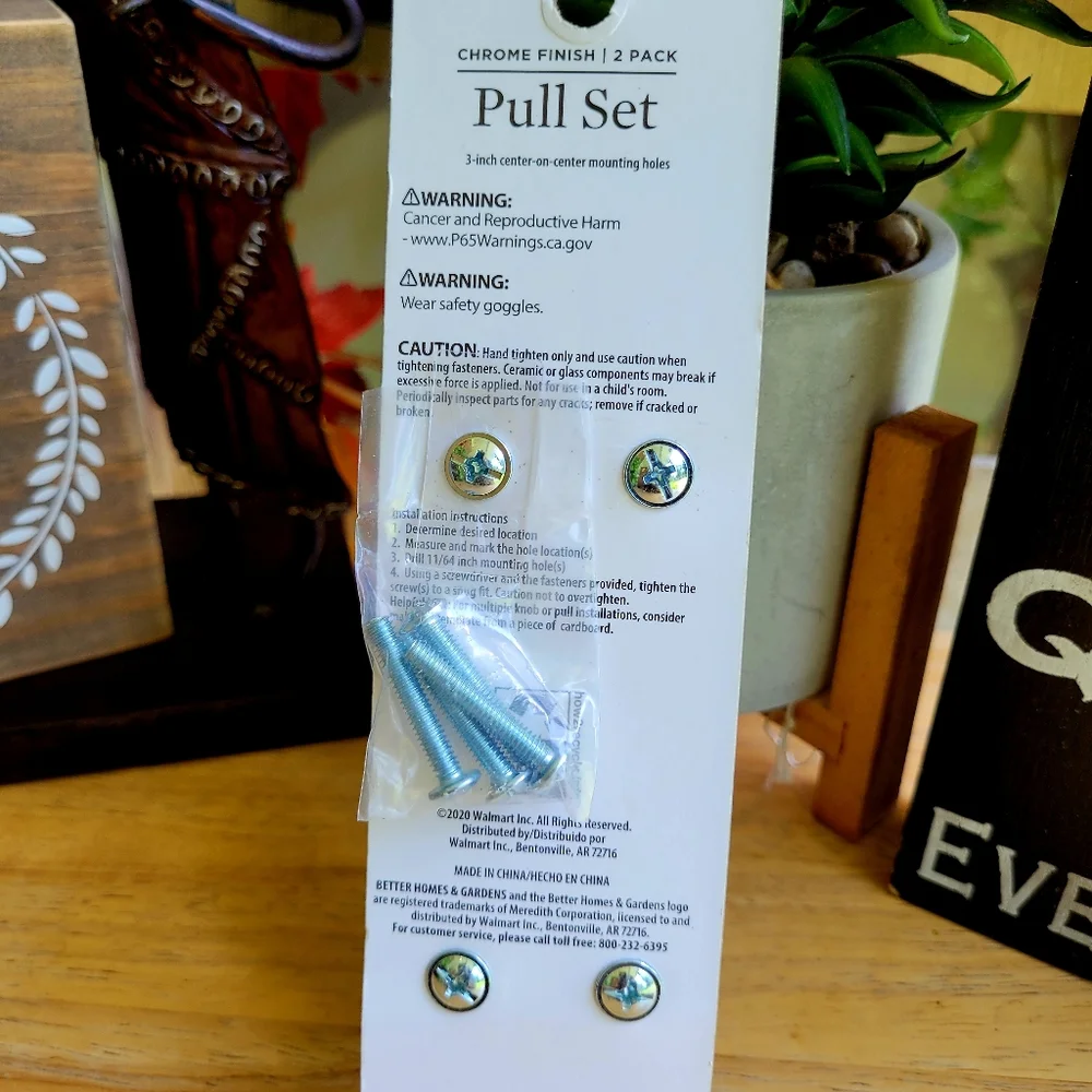 Better Homes & Gardens Pull Set